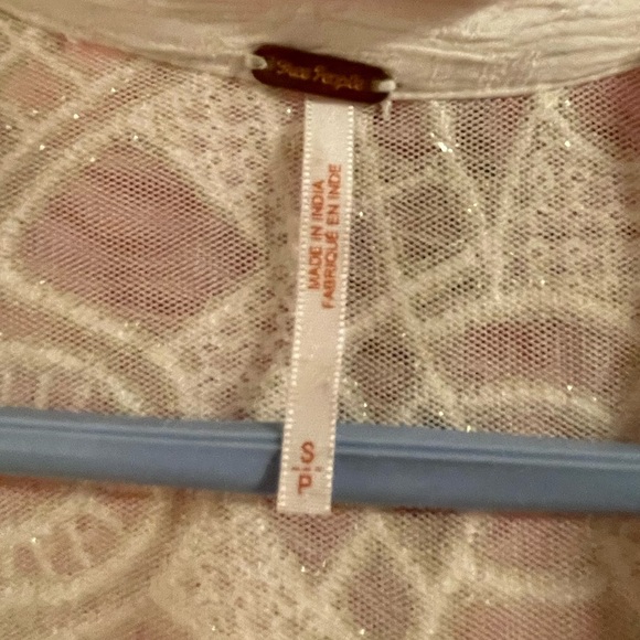 Free people top with embroidered bodice - Picture 6 of 6